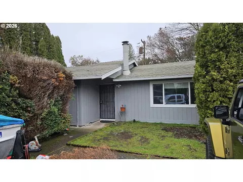 Exterior - 18635 SE Division St, Gresham, OR 97030 photo 3 of 9