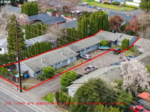 View/Area - 18635 SE Division St, Gresham, OR 97030 photo 2 of 15