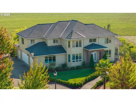 2250 SW Homer Ross Loop, Mcminnville, OR 97128