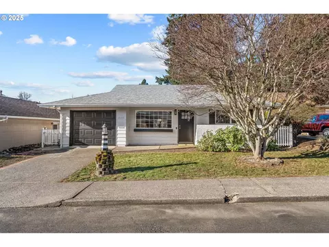 16545 SW King Charles Ave, King City, OR 97224