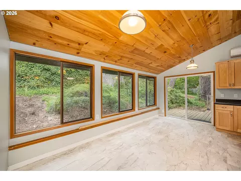 Other - 3827 Vine Maple St, Eugene, OR 97405 photo 1 of 10