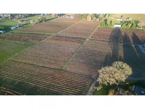 44641 SW Plumlee Rd, Forest Grove, OR 97116