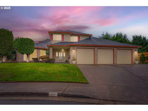 1702 NW Gregory Dr, Vancouver, WA 98665