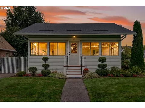 400 W 23rd St, Vancouver, WA 98660