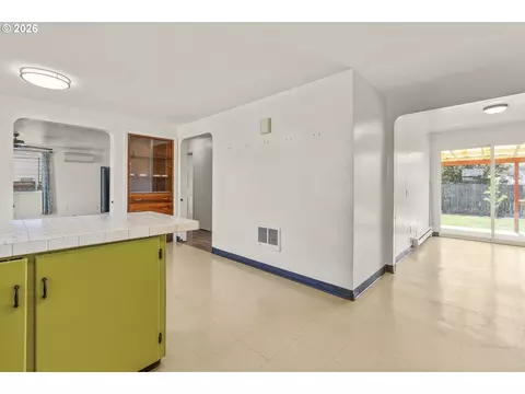 Other - 2019 E St, Springfield, OR 97477 photo 4 of 10