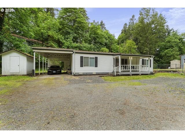 16755 S Livesay Rd, Oregon City, OR 97045
