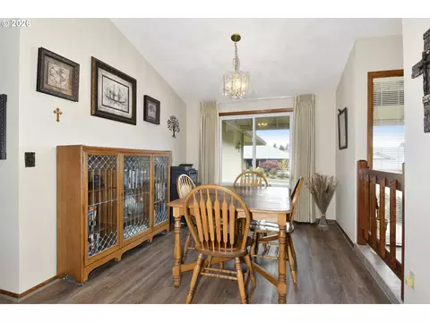 Dining - 3312 SW 26th St, Gresham, OR 97080 photo 1 of 1