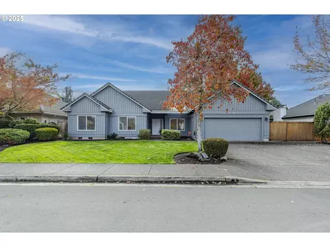 3128 Riverbend Ave, Eugene, OR 97408