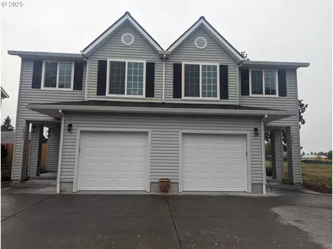 58962 Alexandra Ln, Saint Helens, OR 97051