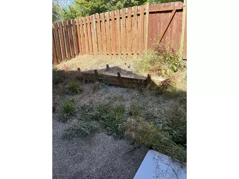 5856 SE Woodland Dr, Gresham, OR 97080 photo 5