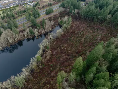 SE Frontage Rd, Cascade Locks, OR 97014 photo 3