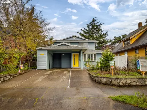 3808 SE 65th Ave, Portland, OR 97206