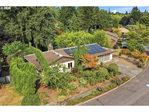 View/Area - 2030 SE Paloma Dr, Gresham, OR 97080 photo 1 of 5