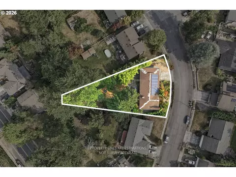 View/Area - 2030 SE Paloma Dr, Gresham, OR 97080 photo 4 of 5