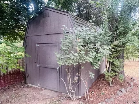 Other - 2030 SE Paloma Dr, Gresham, OR 97080 photo 7 of 9