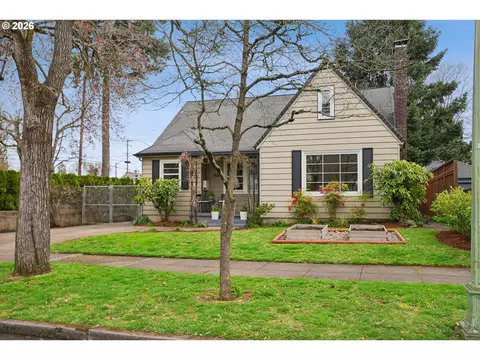 7436 N Seward Ave, Portland, OR 97217