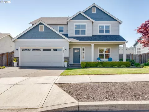 351 SW Mt St Helens St, Mcminnville, OR 97128
