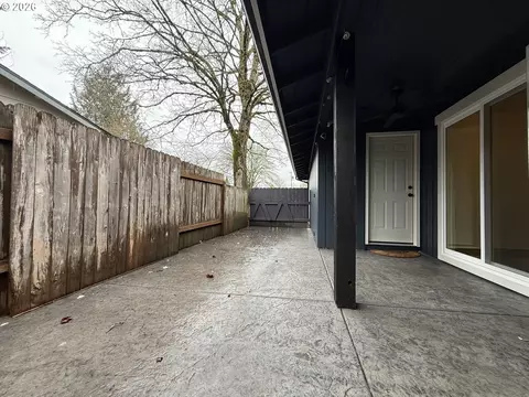 Exterior - 788 Cornwall Ave, Eugene, OR 97404 photo 3 of 10