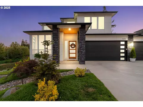 5040 S St, Washougal, WA 98671