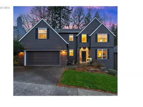2718 SW Leah Ct, Portland, OR 97219