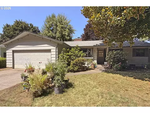 2405 NE Morgan St, Portland, OR 97211