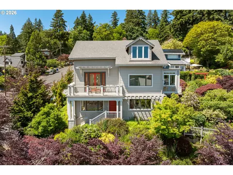 4241 SW Condor Ave, Portland, OR 97239