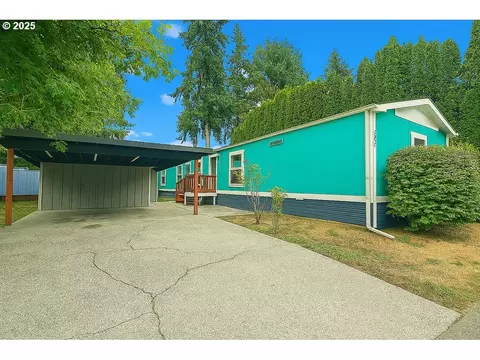 6610 NW Whitney Rd #135, Vancouver, WA 98665