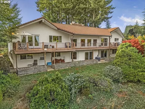 Exterior - 44174 SE Pagh Rd, Sandy, OR 97055 photo 6 of 10