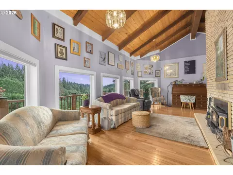 Living - 44174 SE Pagh Rd, Sandy, OR 97055 photo 1 of 4