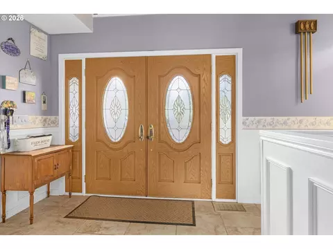 Entry Way - 44174 SE Pagh Rd, Sandy, OR 97055 photo 1 of 1