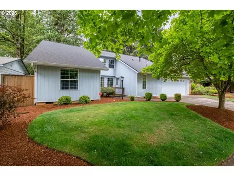 675 Valleywood Dr SE, Salem, OR 97306