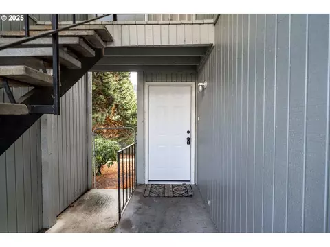 159 SW Florence Ave #59, Gresham, OR 97080 photo 1