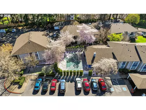 Exterior - 4606 W Powell Blvd #162, Gresham, OR 97030 photo 7 of 8