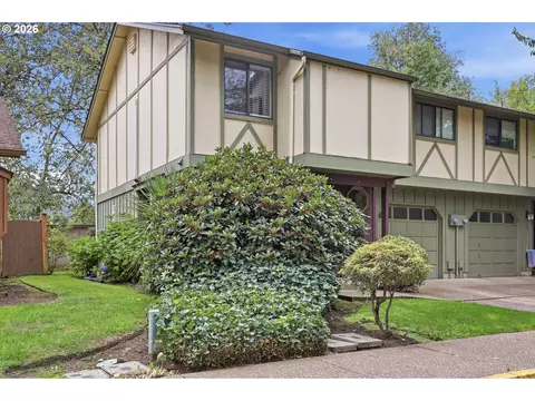 Exterior - 1359 City View St, Eugene, OR 97402 photo 2 of 6