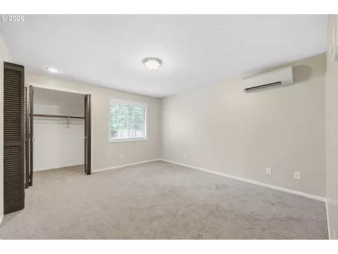 Bedroom - 1359 City View St, Eugene, OR 97402 photo 1 of 4