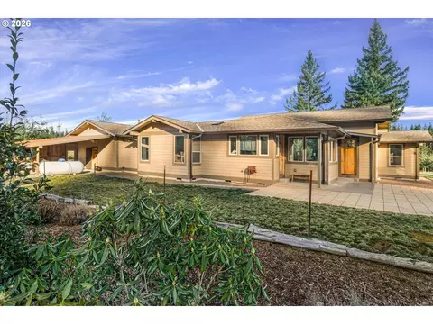 Exterior - 52135 E Terra Fern Dr, Sandy, OR 97055 photo 9 of 10