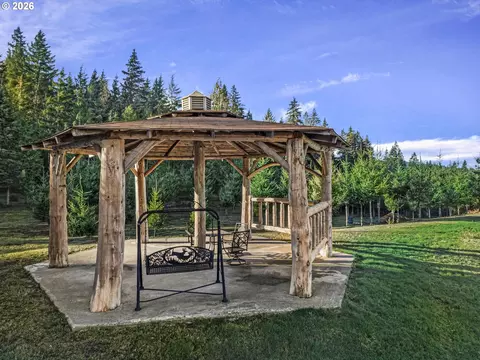 Exterior - 52135 E Terra Fern Dr, Sandy, OR 97055 photo 6 of 10