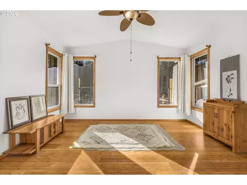 Living - 52135 E Terra Fern Dr, Sandy, OR 97055 photo 3 of 3