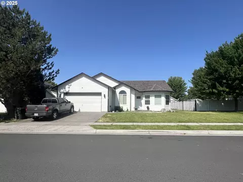 149 NE 11th Pl, Hermiston, OR 97838
