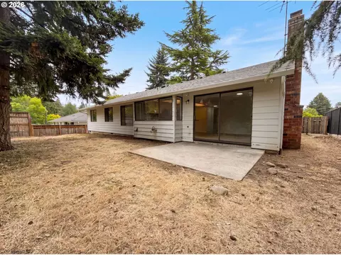 Exterior - 3755 SW 4th St, Gresham, OR 97030 photo 1 of 1