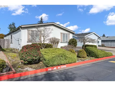 2512 Maia Loop, Springfield, OR 97477 photo 3