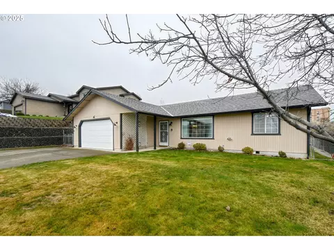 6 SE Kirk Ave, Pendleton, OR 97801
