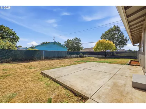 Exterior - 2011 Ohio St, Eugene, OR 97402 photo 1 of 5