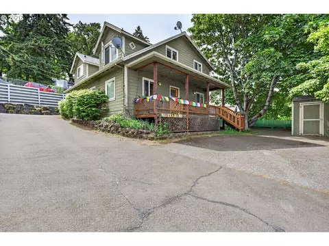 921 Eugene St, Hood River, OR 97031