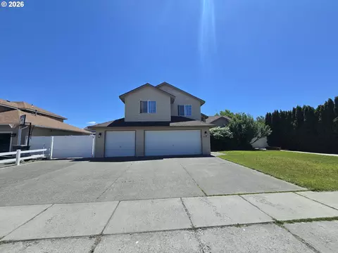 Exterior - 1166 E Main St, Hermiston, OR 97838 photo 9 of 9