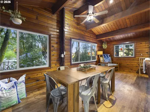 Dining - 54010 E Alder Heights Rd, Sandy, OR 97055 photo 2 of 3