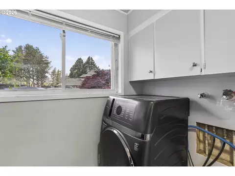 Other - 1702 NE Hogan Dr, Gresham, OR 97030 photo 11 of 12