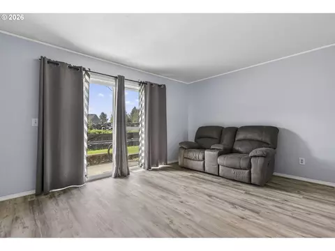 Living - 1702 NE Hogan Dr, Gresham, OR 97030 photo 4 of 5
