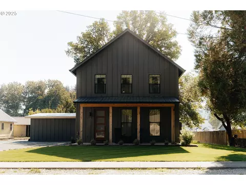 107 W Jones St, Yacolt, WA 98675