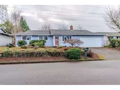 13364 Eastborne Dr, Oregon City, OR 97045